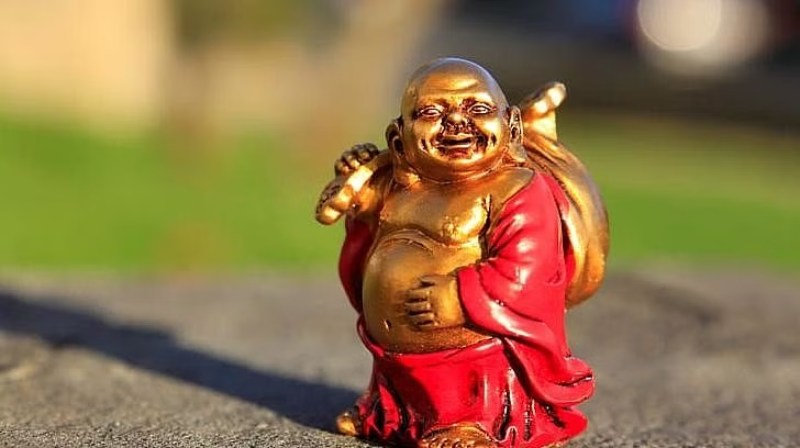 Vastu for Laughing Buddha with Sack