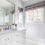 large-mirror-in-small-bathroom-ideas