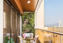 Here are some decor ideas for balcony