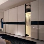 large-sliding-wardrobe-bedroom