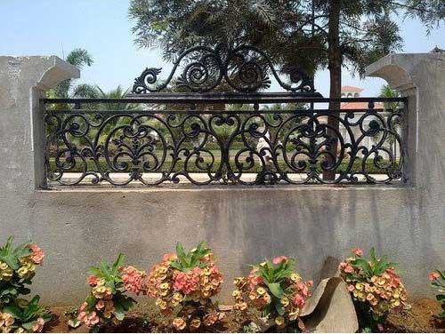 Boundary Wall Design with Railing