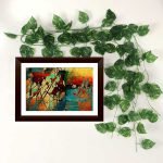 money-plant-around-photo-frame