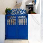 blue-gate-with-bright-walls