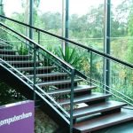 cable-stair-steel-railing-designs