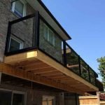 glass-iron-balcony-railing-design-ideas