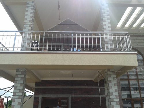 simple steel railing for balcony house front