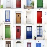 single-light-colour-main-gate