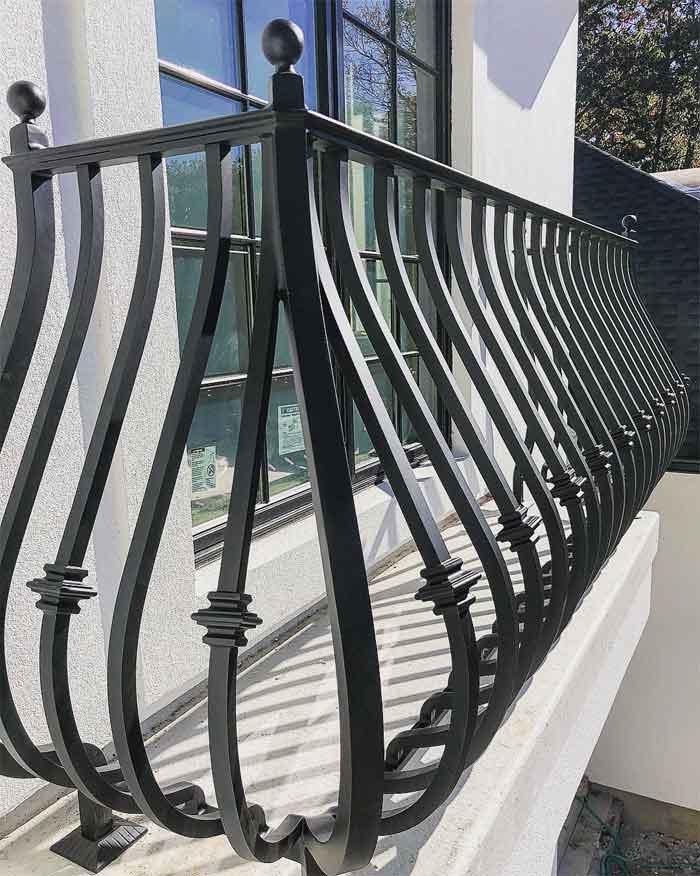 spiral iron balcony railing designs