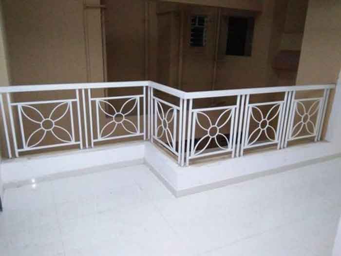 White architecture balcony railing design