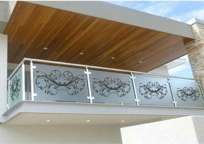 white glass indian balcony railing design
