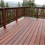 wooden-balcony-railing-designs