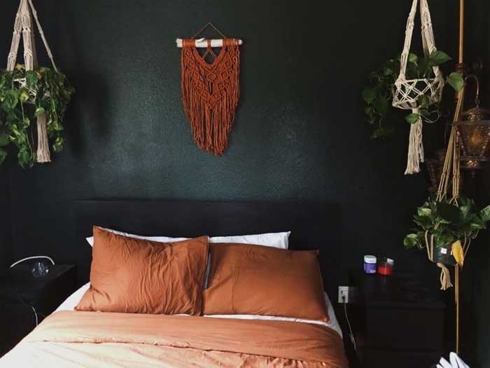 emerald-green brunt orange colours for bedroom