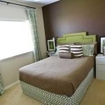 forest-green-with-brown-combination