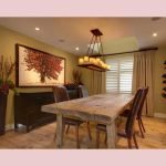 Dining-Room-With-Wooden-Int