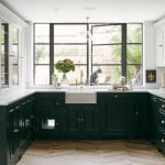 U-shaped-kitchen-with-window