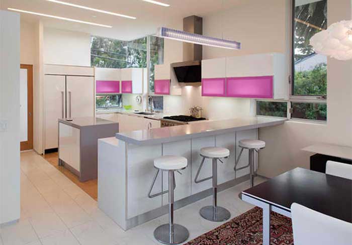 Peninsula style u shaped kitchen design