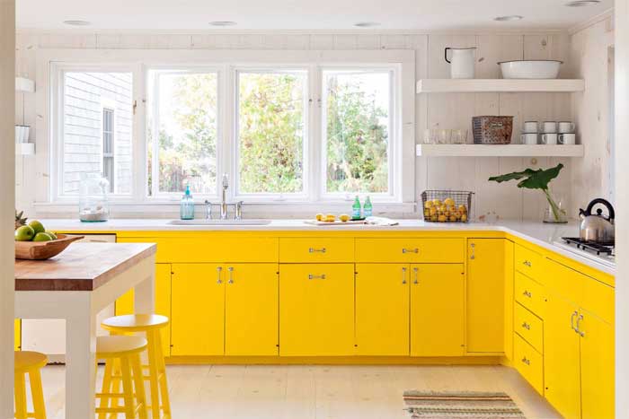 yellow white kitchen colors