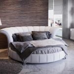 Venetian-Round-Bed