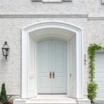 Front-Wall-French-White-Des