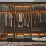 Glass-wardrobe