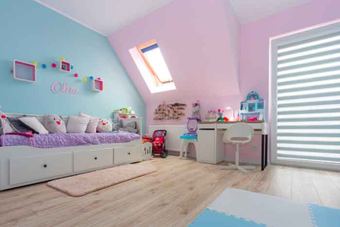 turquoise pink hall wall combination