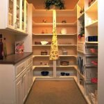 Using-traditional-cabinets-