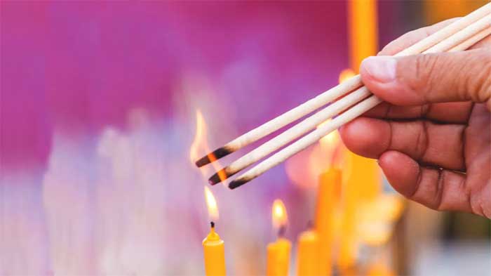How to Use an Incense Stick