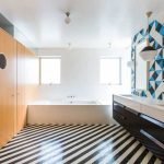 Tiles-in-Stripes-bathroom-f