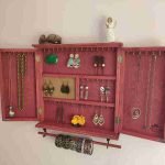 Earring keeping storage