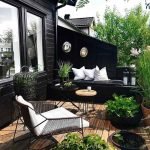black-white-balcony-garden