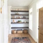 floating-shelf-foyer-for-flats