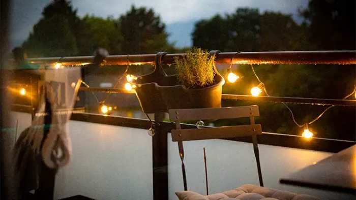 design a balcony lighting scheme