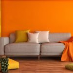 orange-wall-curtain-match