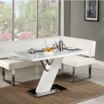 Standard components of corner tables