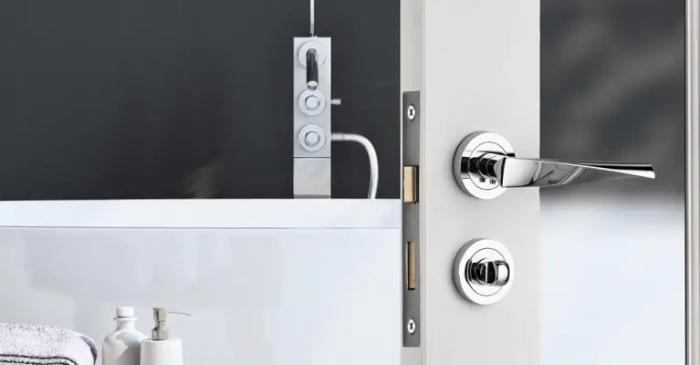 The best ways to use a bathroom lock