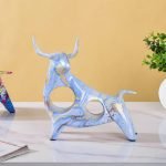 bull-sculpture-resin-showpiece