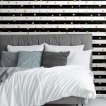 striped-bedroom-wallpaper-design