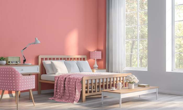 Coral Choice for Girl’s Bedroom