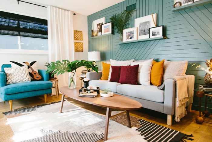 Design Your Living Room With An Accent Wall