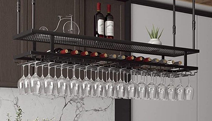 Hanging wine glass rack