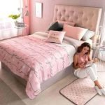 Ideas for beautifying the bedroom in pink
