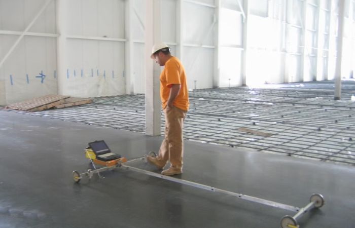 Laying Concrete Floor withOUT Strips