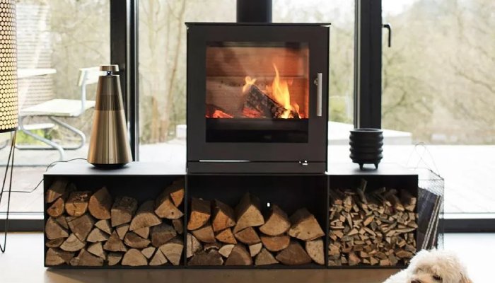 Streamlined Fireplace Design