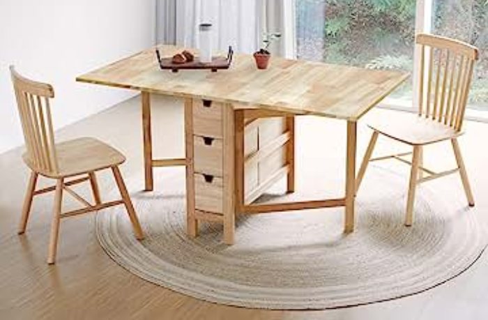 Folding or Extendable Table