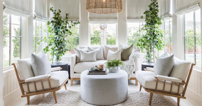 Chairs-As-A-Must-Have-Sunroom-Furniture
