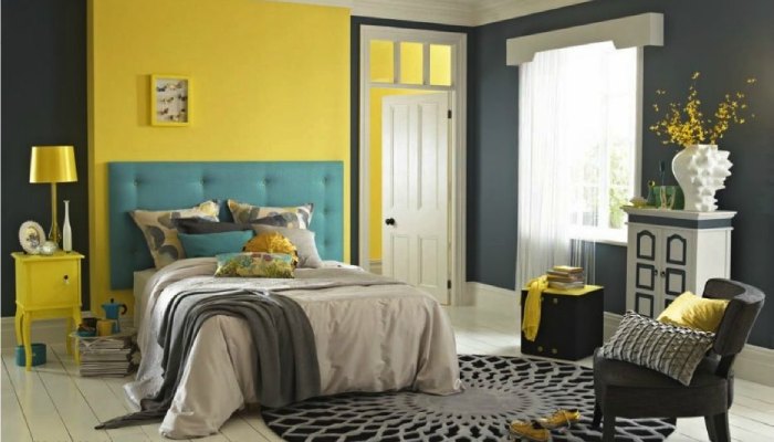 Yellow and Gray Themes