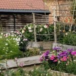 Decorative Charm – Flower Garden Grace