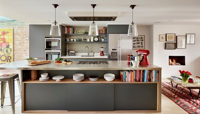 Fashionable Open Shelving