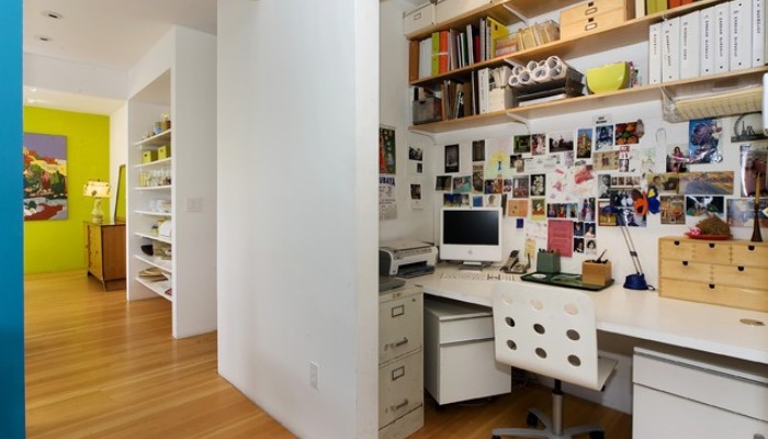 Small Space, Big Impact_ Inspirational Closet Office and Nook Designs