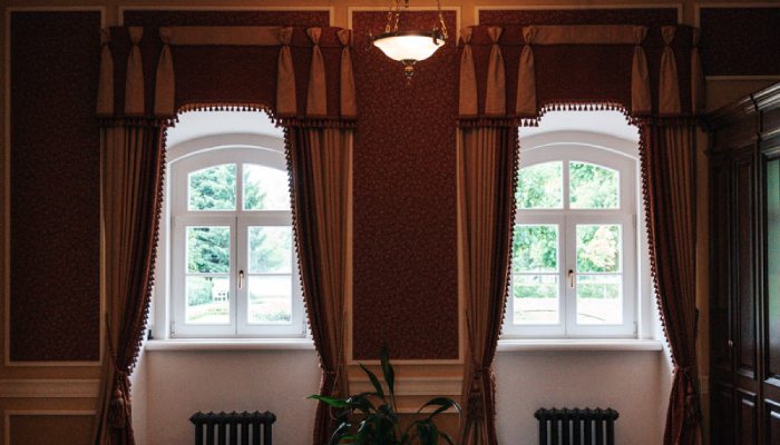 Classic Elegance with Traditional Pelmets